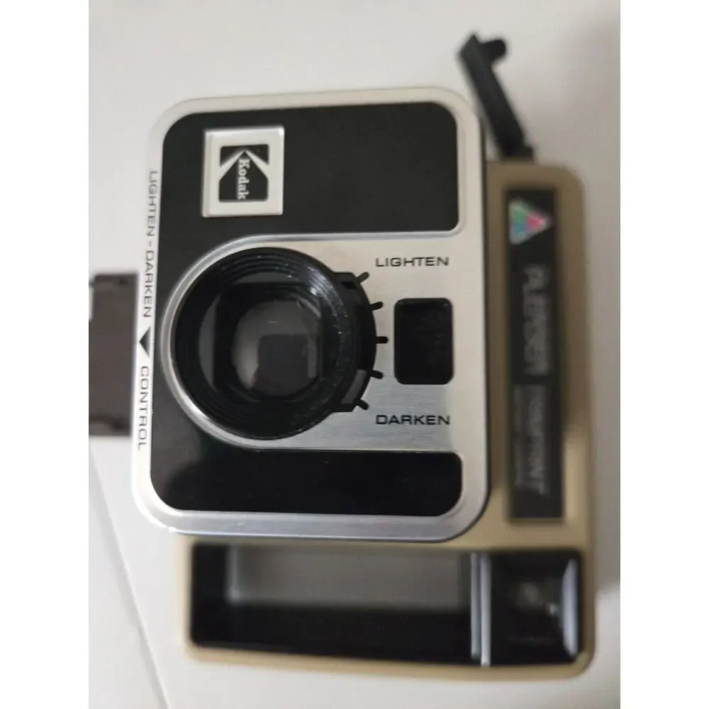 Kodak Pleaser Trimprint Instant Camera Vintage Untested‎